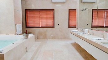 Hotel & Hacienda La Caravedo