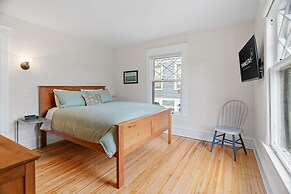 Stoneway by Minnestay