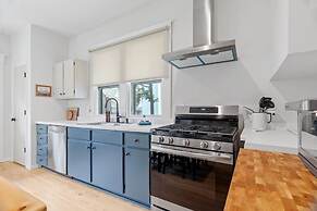 Stoneway by Minnestay