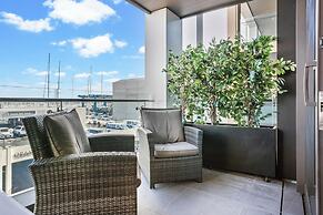 Beautiful and bold 1 bed retreat