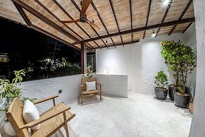 Putri Salju by EVDEkimi