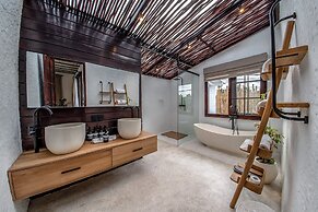 Putri Salju by EVDEkimi