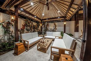 Putri Salju by EVDEkimi