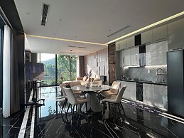 Venus Villa Flamingo Dai Lai by MAPSTAR