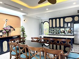 Venus Villa Flamingo Dai Lai by MAPSTAR