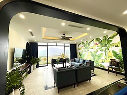 Venus Villa Flamingo Dai Lai by MAPSTAR