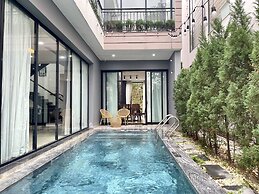 Venus Villa Flamingo Dai Lai by MAPSTAR