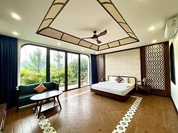 Venus Villa Flamingo Dai Lai by MAPSTAR