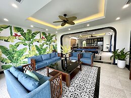 Venus Villa Flamingo Dai Lai by MAPSTAR