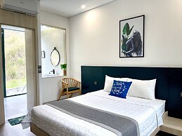 Venus Villa Flamingo Dai Lai by MAPSTAR