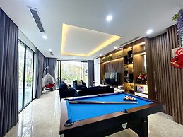 Venus Villa Flamingo Dai Lai by MAPSTAR