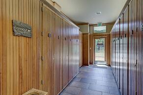 8045 Black Bear 1 Bedroom Condo by RedAwning