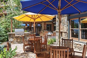 8045 Black Bear 1 Bedroom Condo by RedAwning