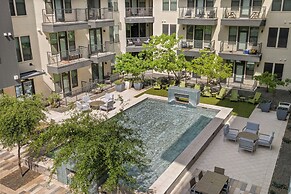 TWO Modern Waterfront Cozysuites sidebyside