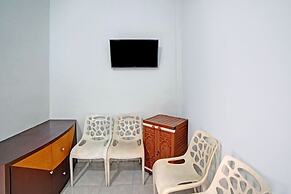 OYO 90503 Madina Residence Syariah