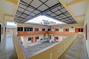 OYO 90503 Madina Residence Syariah