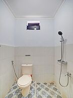 OYO 90503 Madina Residence Syariah