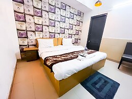 Roomshala 116 Krishna Villa