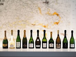 Cuvée J2 Hôtel Osaka by ONKOCHISHIN - Adults Only