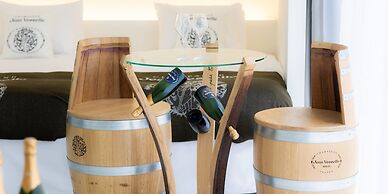 Cuvée J2 Hôtel Osaka by ONKOCHISHIN - Adults Only