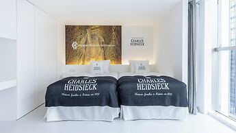 Cuvée J2 Hôtel Osaka by ONKOCHISHIN - Adults Only