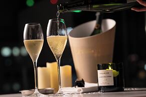 Cuvée J2 Hôtel Osaka by ONKOCHISHIN - Adults Only