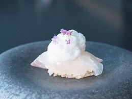 Cuvée J2 Hôtel Osaka by ONKOCHISHIN - Adults Only