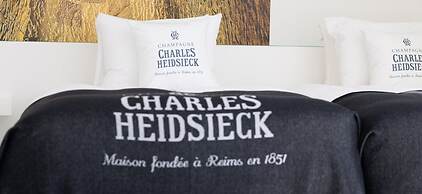 Cuvée J2 Hôtel Osaka by ONKOCHISHIN - Adults Only