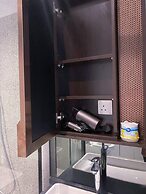 High Floor KL View Scarletz Suite