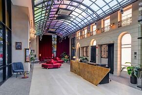 High Floor KL View Scarletz Suite