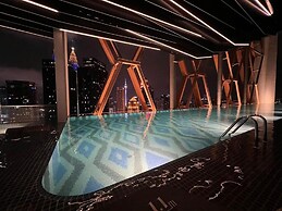 High Floor KL View Scarletz Suite