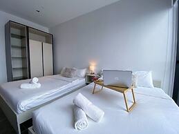 High Floor KL View Scarletz Suite