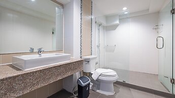 B2 Lampang Boutique & Budget Hotel
