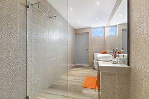 2-bdr luxury villa at a villa resort