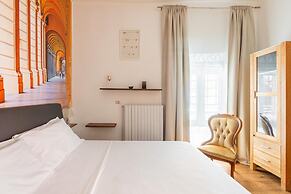 Casa sul Canale di Via Piella by Wonderful Italy