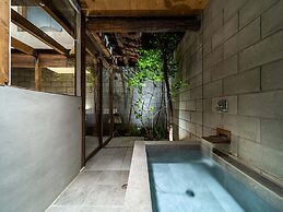 Yuzunoe Machiya House