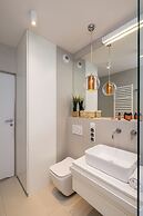 Vetulaniego by Renters Prestige