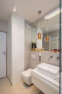 Vetulaniego by Renters Prestige