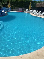 MERYAM SUIT DELUX HOTEL