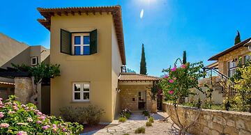 Villa Nefeli - Charming Townhouse in the Heart of Aphrodite Hills Reso