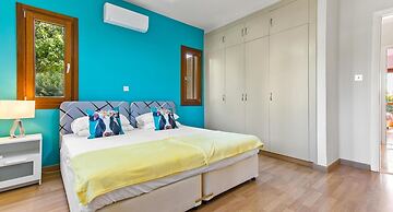 Apartment Kz01 - Modern Ground Floor Apartment in the Heart of Aphrodi