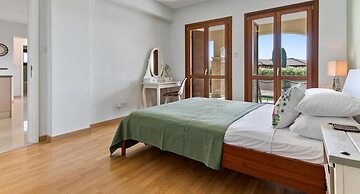 Apartment Kz01 - Modern Ground Floor Apartment in the Heart of Aphrodi
