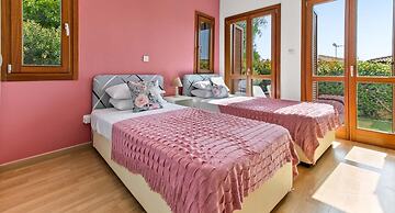 Apartment Kz01 - Modern Ground Floor Apartment in the Heart of Aphrodi