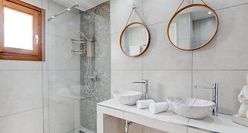 Apartment Kz01 - Modern Ground Floor Apartment in the Heart of Aphrodi