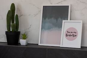 Studio Piotrkowska 37 by Renters