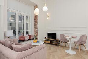 Studio Piotrkowska 37 by Renters