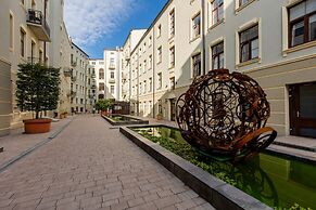 Studio Piotrkowska 37 by Renters