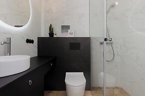 Studio Piotrkowska 37 by Renters