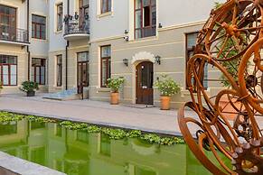 Studio Piotrkowska 37 by Renters