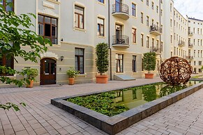 Studio Piotrkowska 37 by Renters